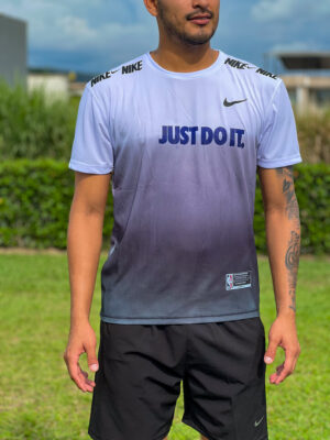 Camiseta Deportiva Degrade Nike