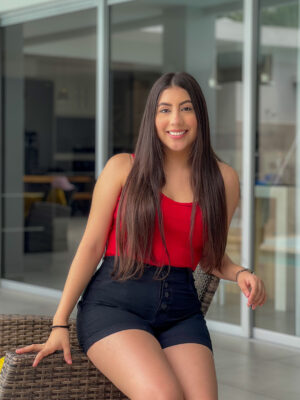 Outfit blusa y short Red-Black