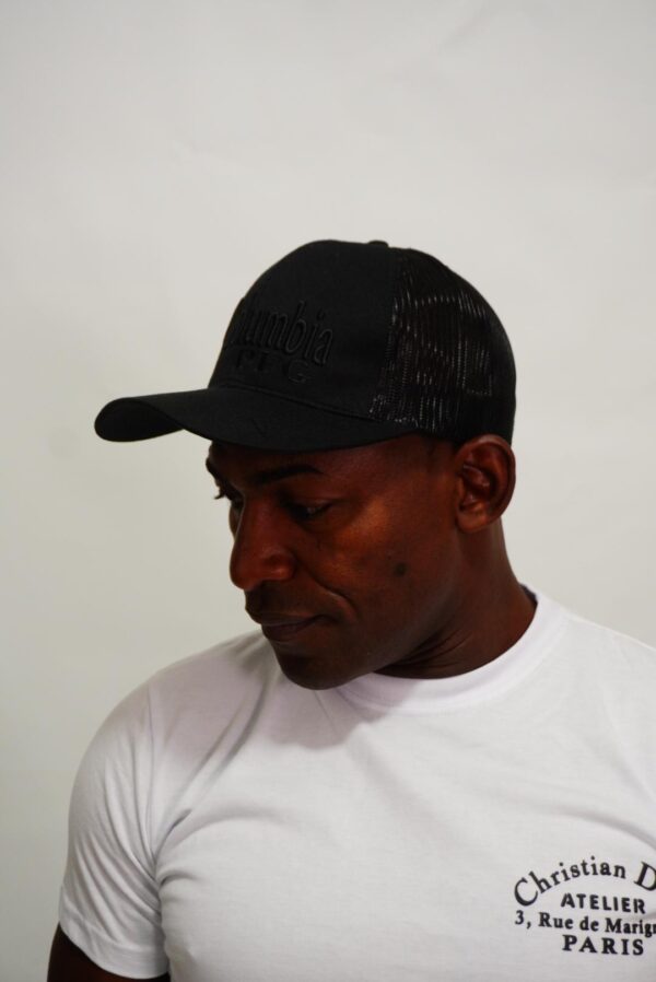 Colección de Gorras: ¡Estilo que te Define!